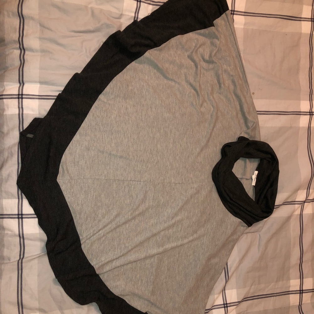 Maurice’s Sweater/Shawl